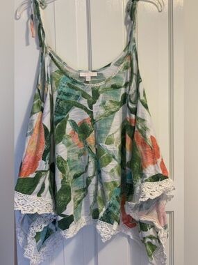 LC Conrad asymmetrical lace trim palm leaf top